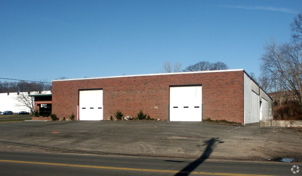 80 Prindle Hill Rd, Orange, CT à vendre - Photo de l’immeuble – Image 2 sur 10