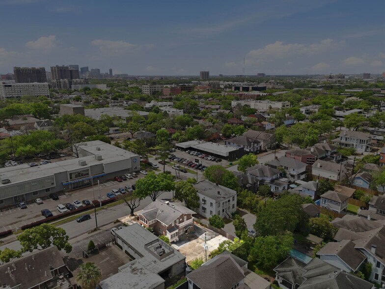 626 W Alabama St, Houston, TX à vendre - Photo de l’immeuble – Image 3 sur 14