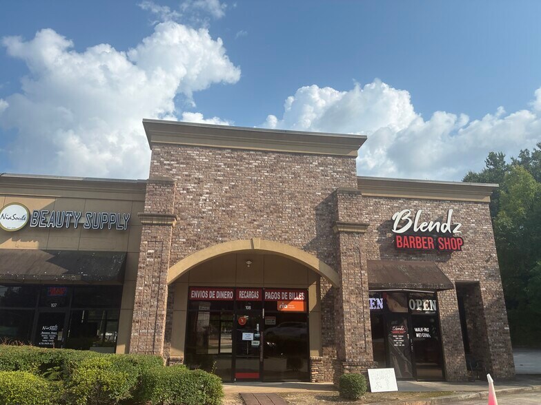 5316 Buford Hwy, Norcross, GA à louer - Photo de l’immeuble – Image 2 sur 3