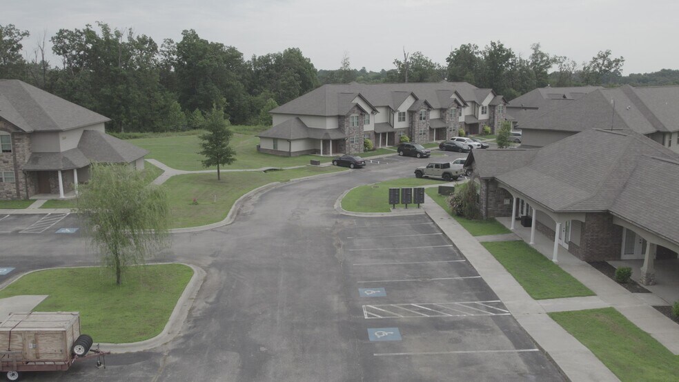 2500 Ridgeland Cir, Pocahontas, AR à vendre - Vidéo sur l’annonce professionnelle – Image 3 sur 35