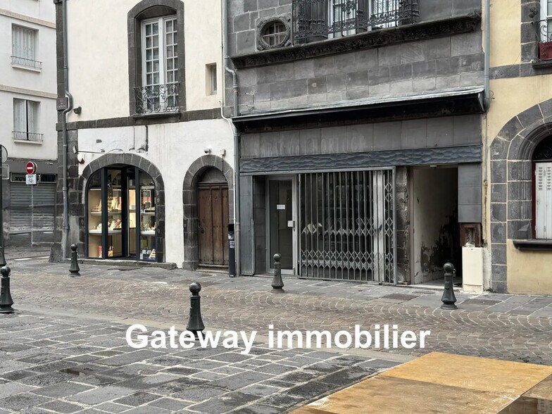 Industriel/Logistique dans Riom à vendre - Photo de l’immeuble – Image 2 sur 6