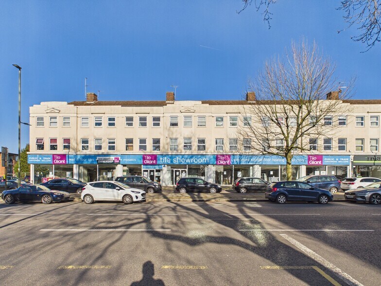 1460-1468 High Rd, Londres à louer - Photo de l’immeuble – Image 2 sur 9