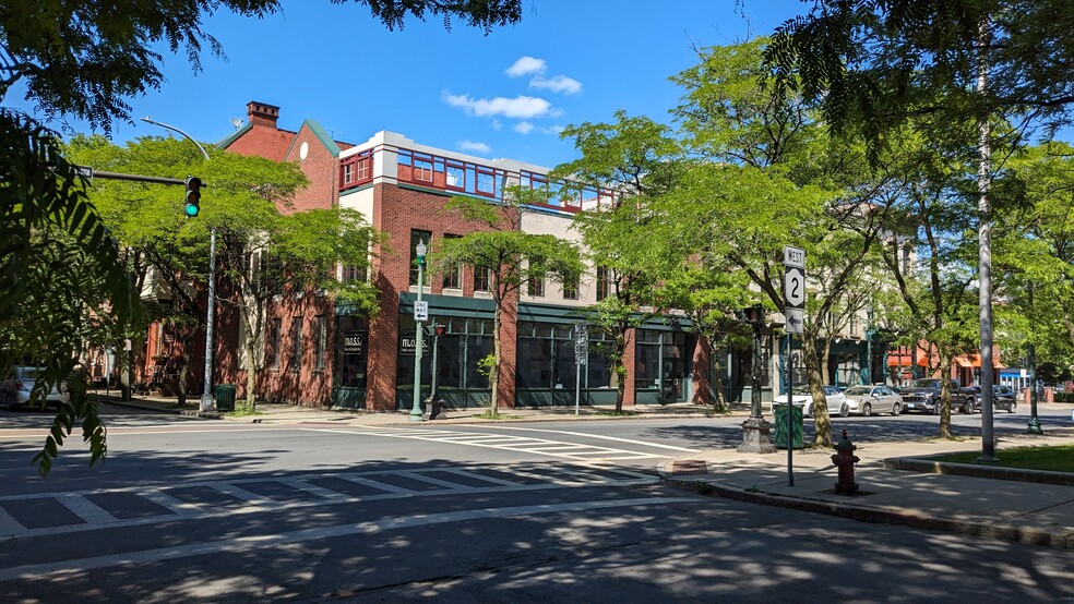 47, 53-55 Congress Street, Troy, NY à vendre - Photo de l’immeuble – Image 2 sur 209