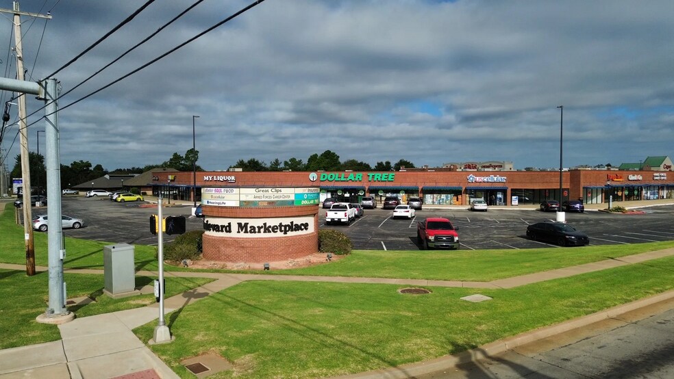101 N Douglas Blvd, Midwest City, OK à louer - Photo de l’immeuble – Image 3 sur 11