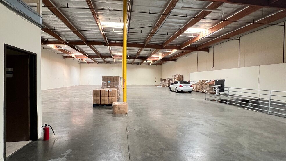 1928 Central Ave, South El Monte, CA à louer - Photo de l’immeuble – Image 3 sur 6