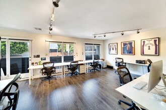 850 S Robertson Blvd, Los Angeles, CA à louer Photo intérieure– Image 1 sur 9