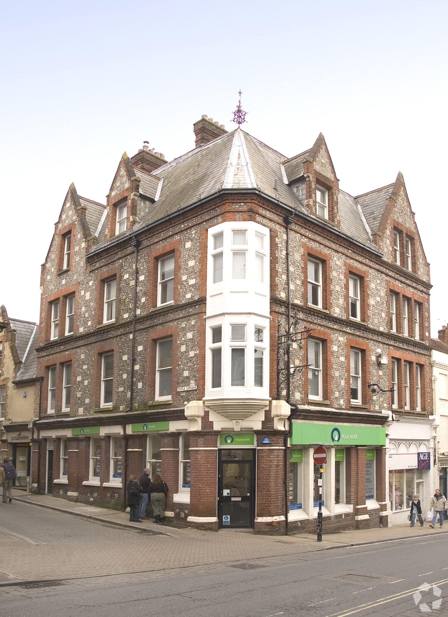 83 High St, Winchester à louer Photo principale– Image 1 sur 4