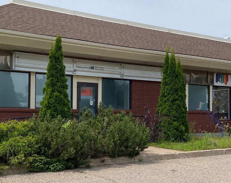 33373 Ontario 17, Deep River, ON à louer - Photo de l’immeuble – Image 3 sur 3
