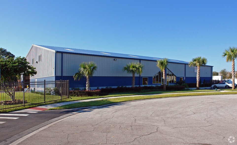 2721 Pemberton Dr, Apopka, FL à louer - Photo principale – Image 1 sur 37