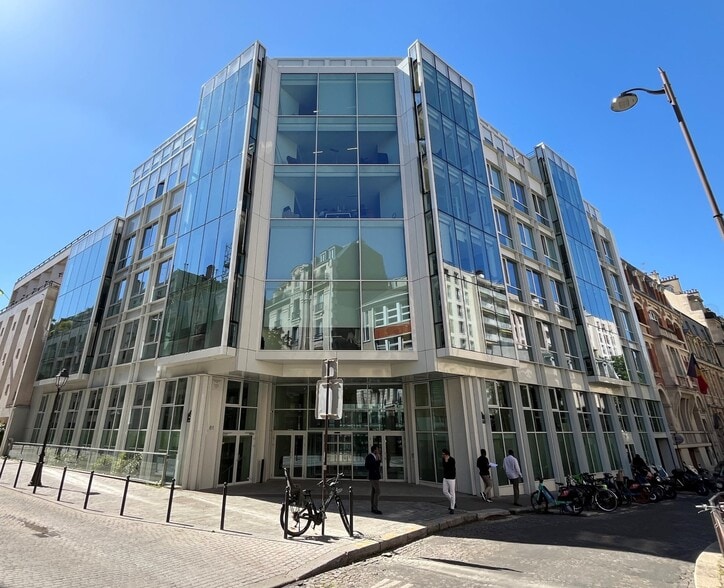 28-28 Rue Emile Ménier, Paris à louer - Photo de l’immeuble – Image 1 sur 20