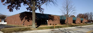 Plus de détails pour 135-139 Weldon Pky, Maryland Heights, MO - Industriel/Logistique à louer
