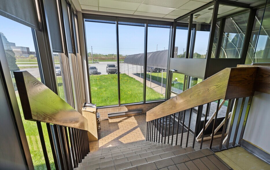 805 Boul Alphonse-Deshaies, Bécancour, QC à vendre - Photo de l’immeuble – Image 3 sur 34
