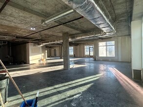 741-767 Daniels Way SW, Edmonton, AB à louer Photo intérieure– Image 2 sur 5