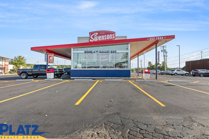 1247 Boardman Poland Rd, Youngstown, OH à vendre - Photo de l’immeuble – Image 2 sur 11