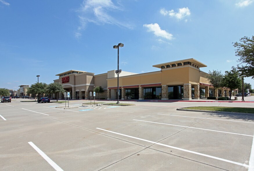 2930 Preston Rd, Frisco, TX à louer - Photo de l’immeuble – Image 3 sur 16
