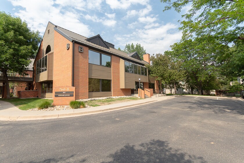 760 Whalers Way, Fort Collins, CO à louer Photo de l’immeuble– Image 1 sur 16