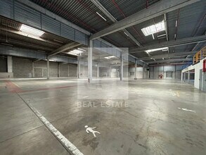 7 Rue André Sentuc, Vénissieux à louer Photo intérieure– Image 1 sur 11