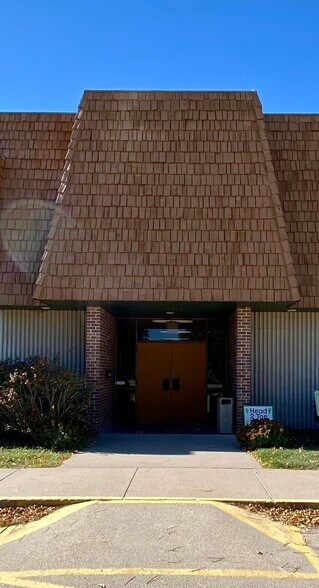 124 W 46th St, Kearney, NE à vendre - Photo de l’immeuble – Image 2 sur 9