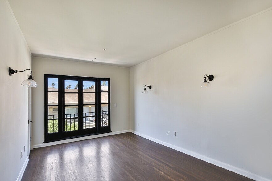 3501-3519 W 6th St, Los Angeles, CA à louer - Photo intérieure – Image 3 sur 5