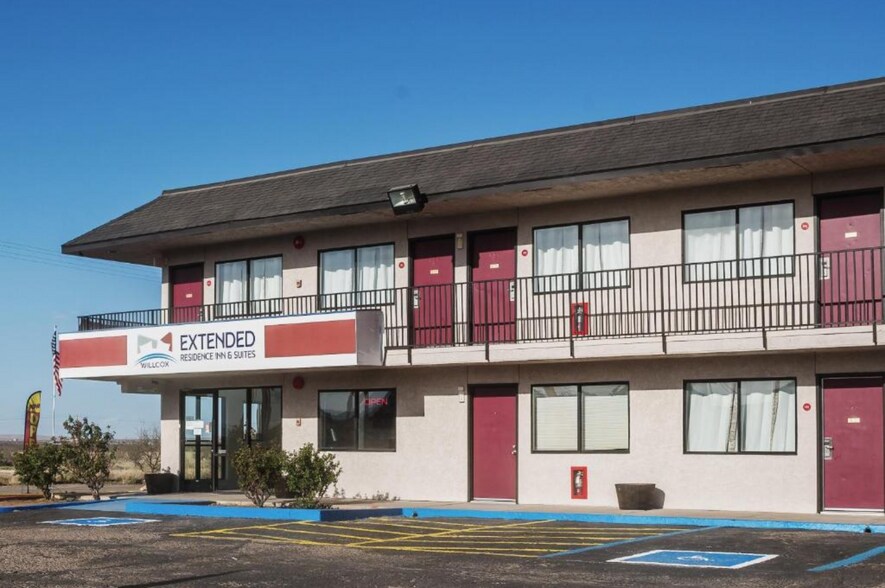 921 N Bisbee Ave, Willcox, AZ à vendre - Photo de l’immeuble – Image 2 sur 24