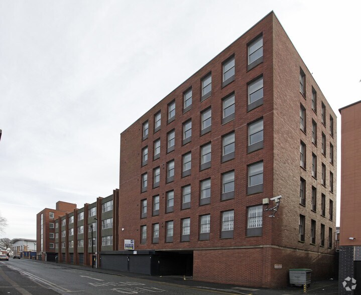 5 Lombard St, West Bromwich à louer - Photo de l’immeuble – Image 2 sur 3