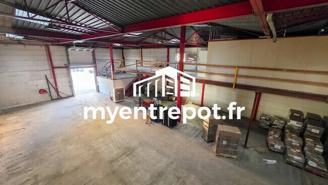 Plus de détails pour 116 Boulevard De La Pomme, Marseille - Local d'activités à louer