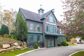 2614 Boston Post Rd, Guilford, CT à louer Photo de l’immeuble– Image 1 sur 3