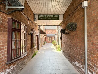 Plus de détails pour Market St, Chesterfield - Local commercial à louer