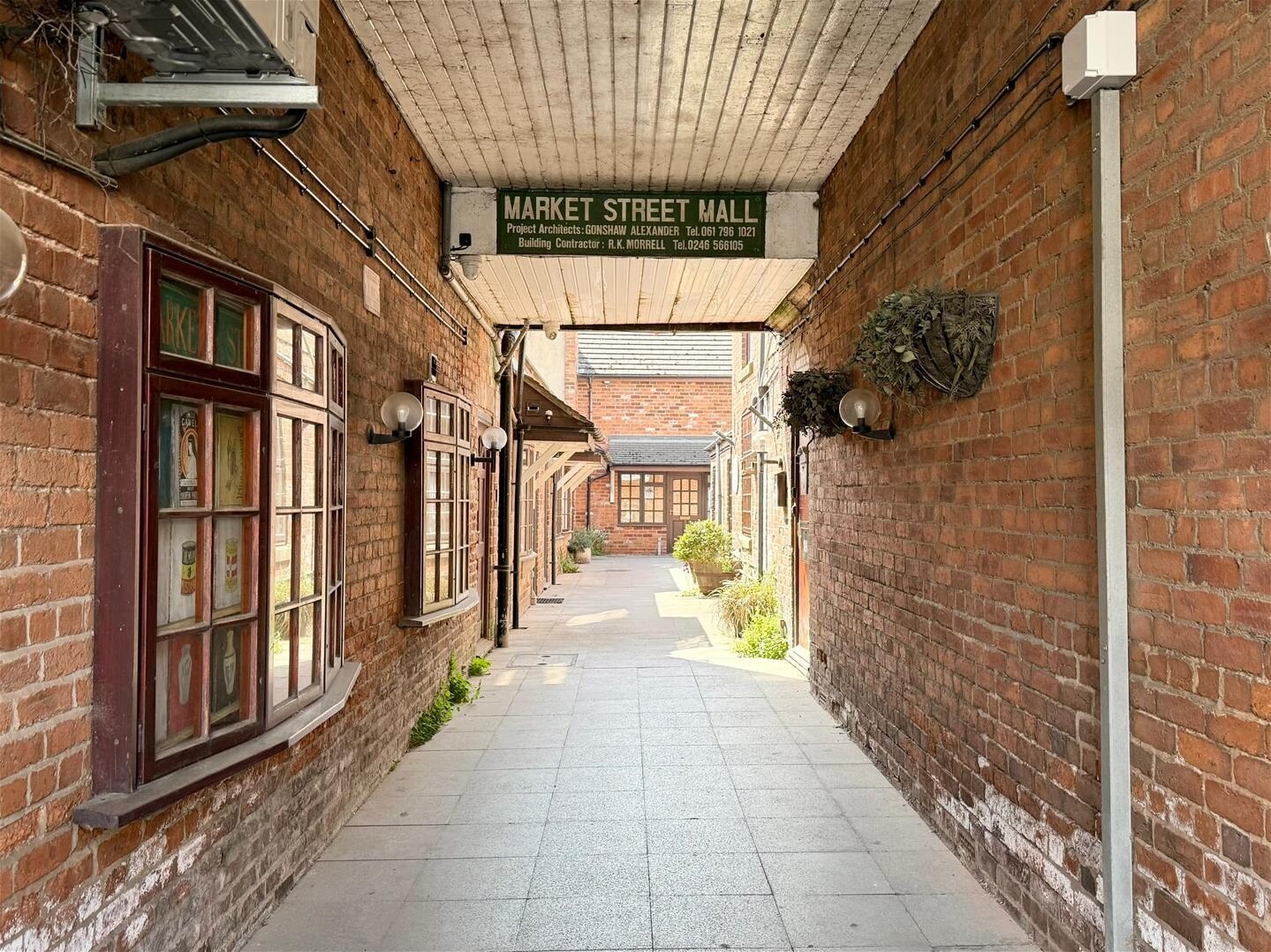 Market St, Chesterfield à louer Photo principale– Image 1 sur 2