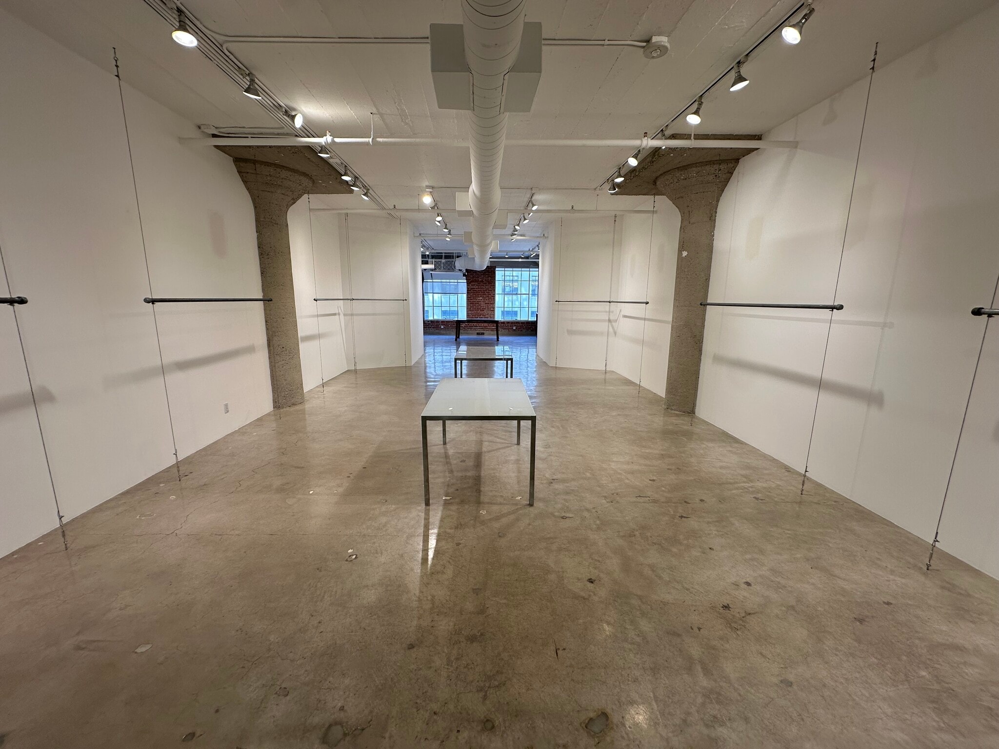 127 E 9th St, Los Angeles, CA à louer Photo intérieure– Image 1 sur 10