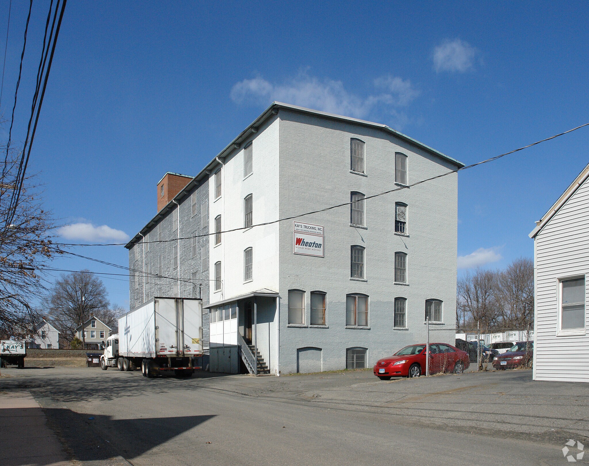 30 Clark St, East Hartford, CT à vendre Photo principale– Image 1 sur 25