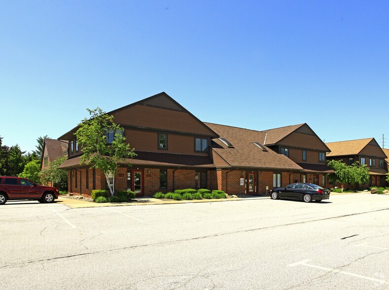 6200 Som Center Rd, Solon, OH à louer - Photo principale – Image 1 sur 26