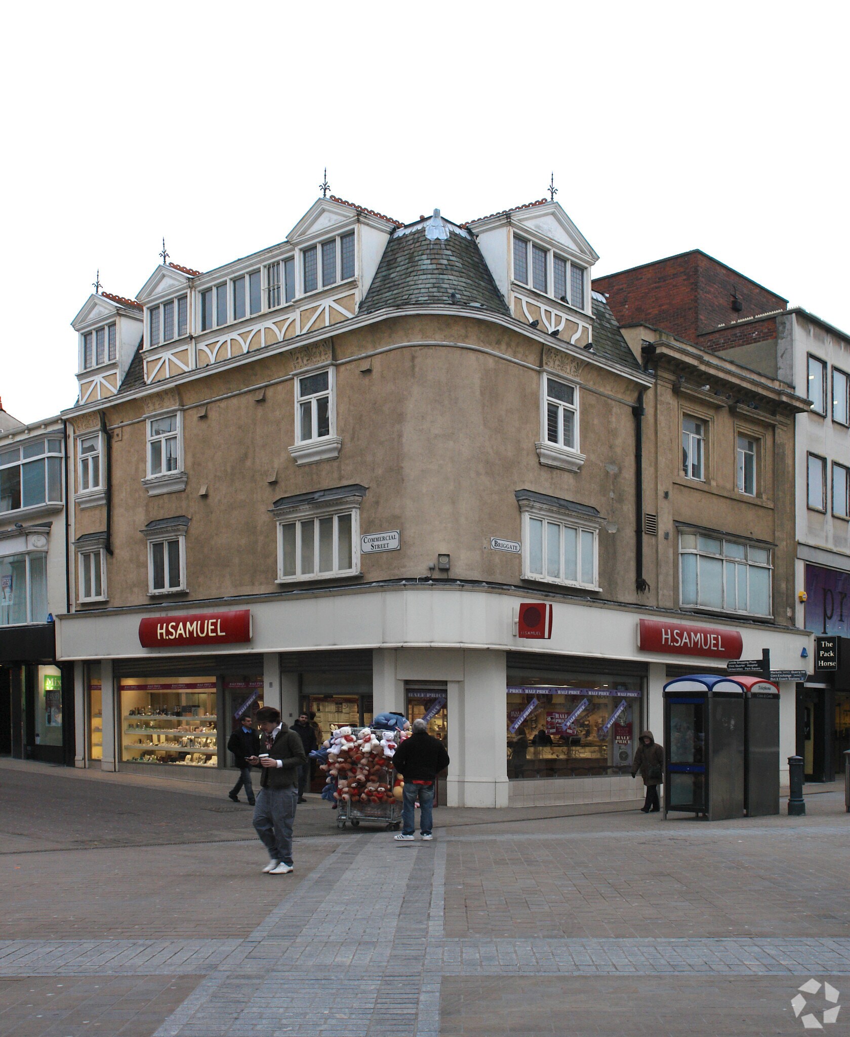 54-55 Briggate, Leeds à vendre Photo principale– Image 1 sur 8