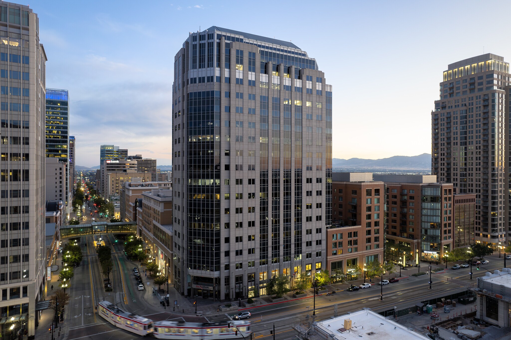 2 S Main St, Salt Lake City, UT à louer Photo de l’immeuble– Image 1 sur 8