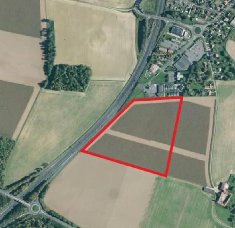 Terrain dans Fontenay-Trésigny à vendre Plan de site– Image 1 sur 4