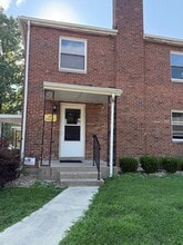 867 High St, Worthington, OH à louer Photo intérieure– Image 2 sur 17