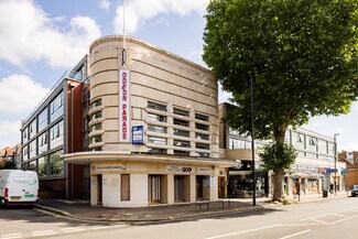 Plus de détails pour 8 Odeon Parade, Isleworth - Local commercial à vendre