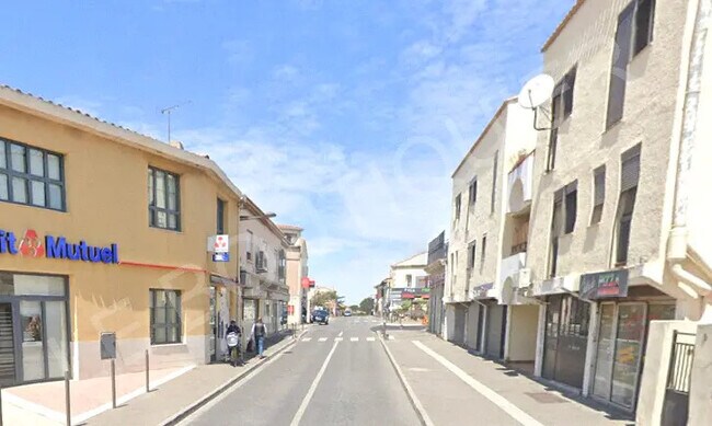 Plus de détails pour Local commercial à vendre