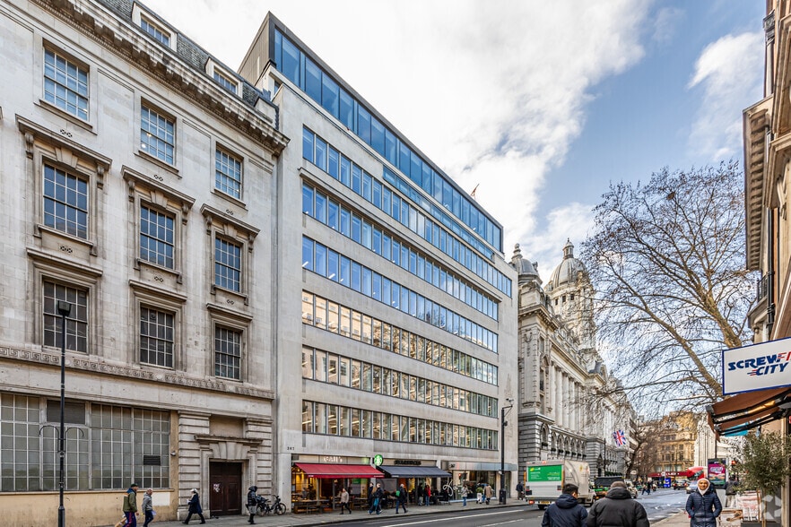 262 High Holborn, Londres à louer - Photo principale – Image 1 sur 19