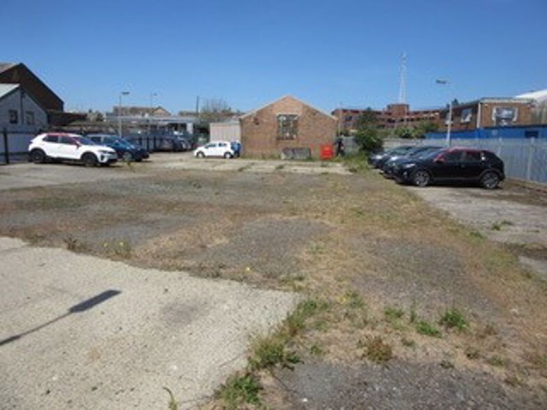 Newcombe Rd, Lowestoft à louer - Photo de l’immeuble – Image 2 sur 4