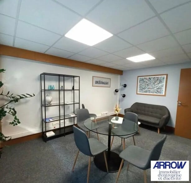 Bureau dans Nantes à louer - Photo de l’immeuble – Image 2 sur 5