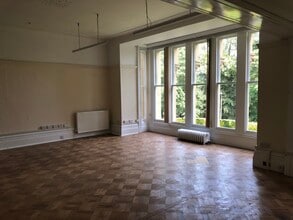 Queens Rd, Huddersfield à louer Photo intérieure– Image 1 sur 3