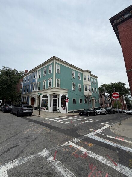 54 High St, Boston, MA à vendre - Photo de l’immeuble – Image 3 sur 4