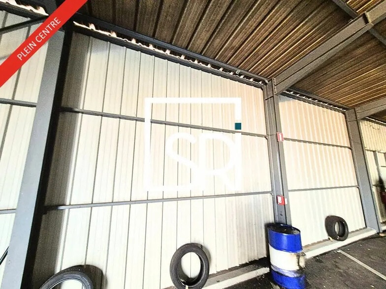 Industriel/Logistique dans Issoire à vendre - Photo de l’immeuble – Image 2 sur 12