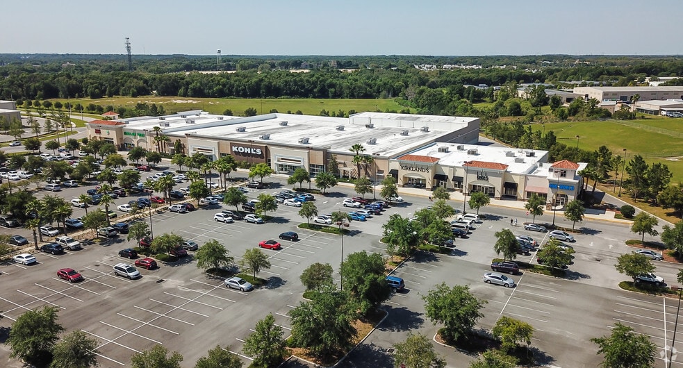 480-504 N Highway 441, Lady Lake, FL à louer - Photo principale – Image 2 sur 9