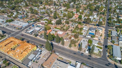 17425 Chatsworth St, Granada Hills, CA - Vue aérienne  vue de carte - Image1