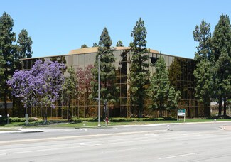 Plus de détails pour 4001 MacArthur Blvd, Newport Beach, CA - Bureau à vendre