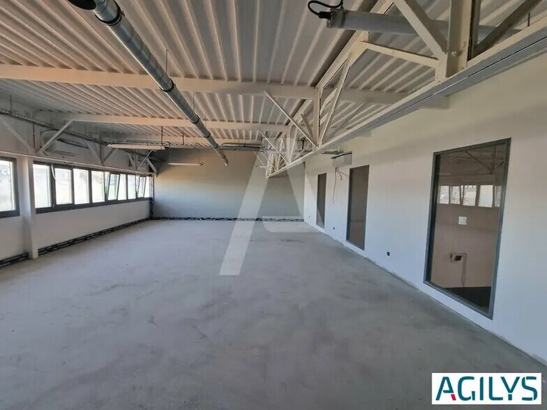 269 Rue Du Maréchal Juin, Vaux-le-Pénil à louer - Photo intérieure – Image 3 sur 15