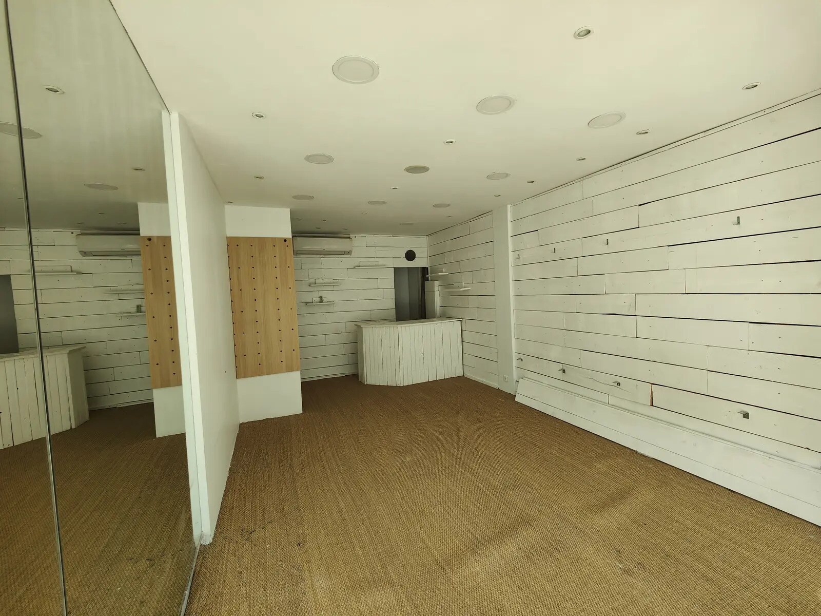 Avenue De Guy Maupassant, Antibes à louer Photo intérieure– Image 1 sur 2