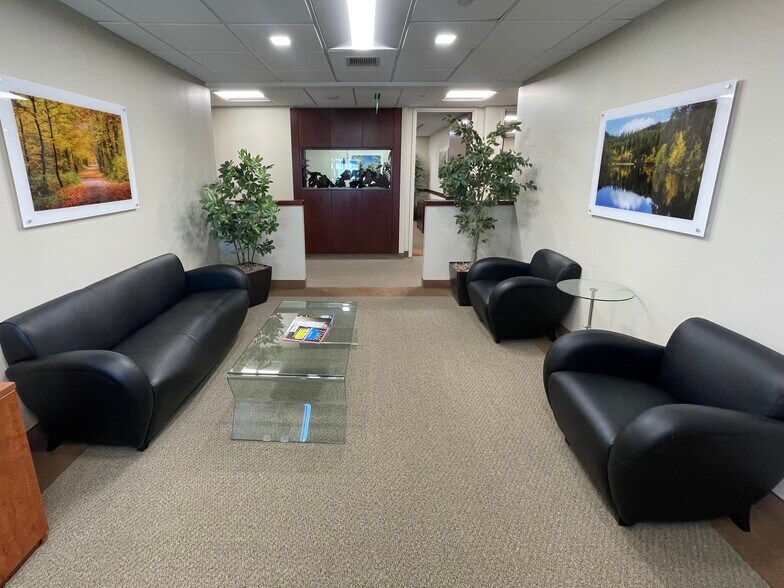 243 Tresser Blvd, Stamford, CT à louer - Photo intérieure – Image 3 sur 10